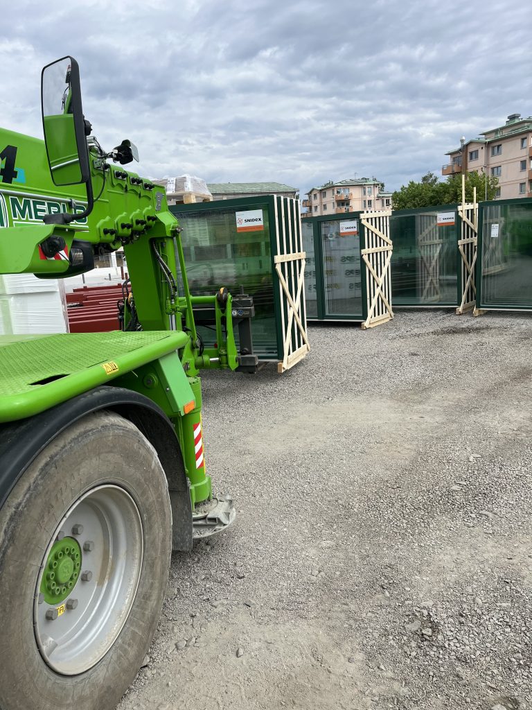 Tunga lyft i Mälardalen – Eklunds Lyft AB utför säkra lyft